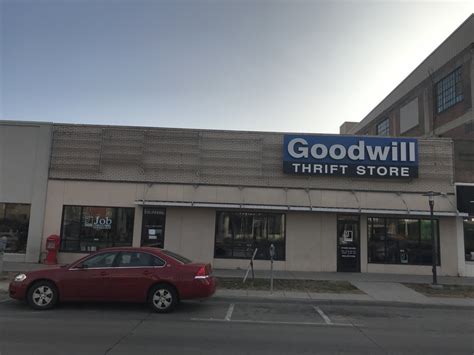 Thrift stores lincoln ne - Goodwill Industries International supports a network of more than 150 local Goodwill organizations. To find the Goodwill headquarters responsible for your area, visit our locator. Use our Goodwill Locator to find a donation center & thrift store near you! With more than 3,000 stores nationwide, find your closest Goodwill now!